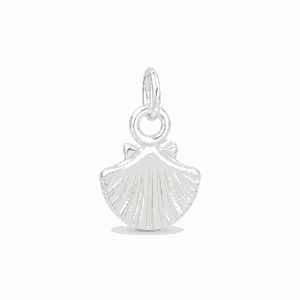Charm coquillage argenté en acier inoxydable avec reliefs délicats, pour bijou personnalisable Les Paulinas