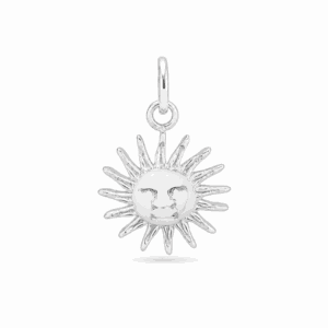 Charm soleil argenté en acier inoxydable avec détails gravés, pour bijou personnalisable Les Paulinas