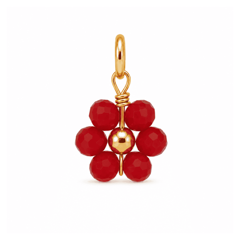 Les Paulinas, charm fleur perle rouge opaque doré en acier inoxydable Charm fleur perle rouge opaque doré en acier inoxydable pour bijou personnalisable Les Paulinas